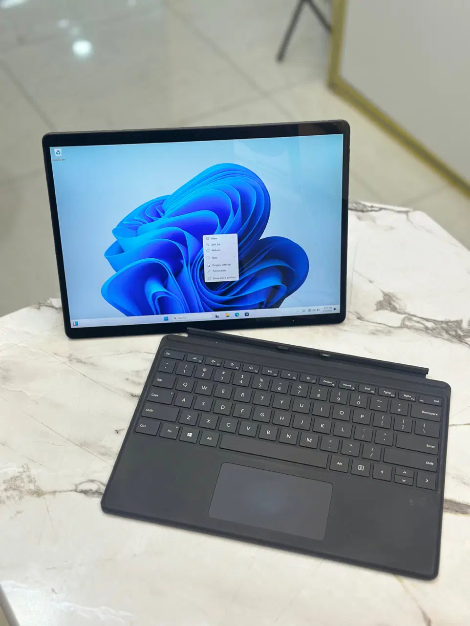 SURFACE PRO 8|رایانه همراه|شیراز, ملاصدرا|دیوار