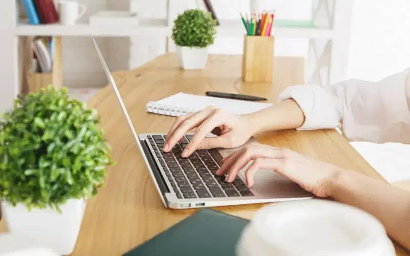 تایپیست سریع|خدمات رایانهای و موبایل|شهرضا, |دیوار