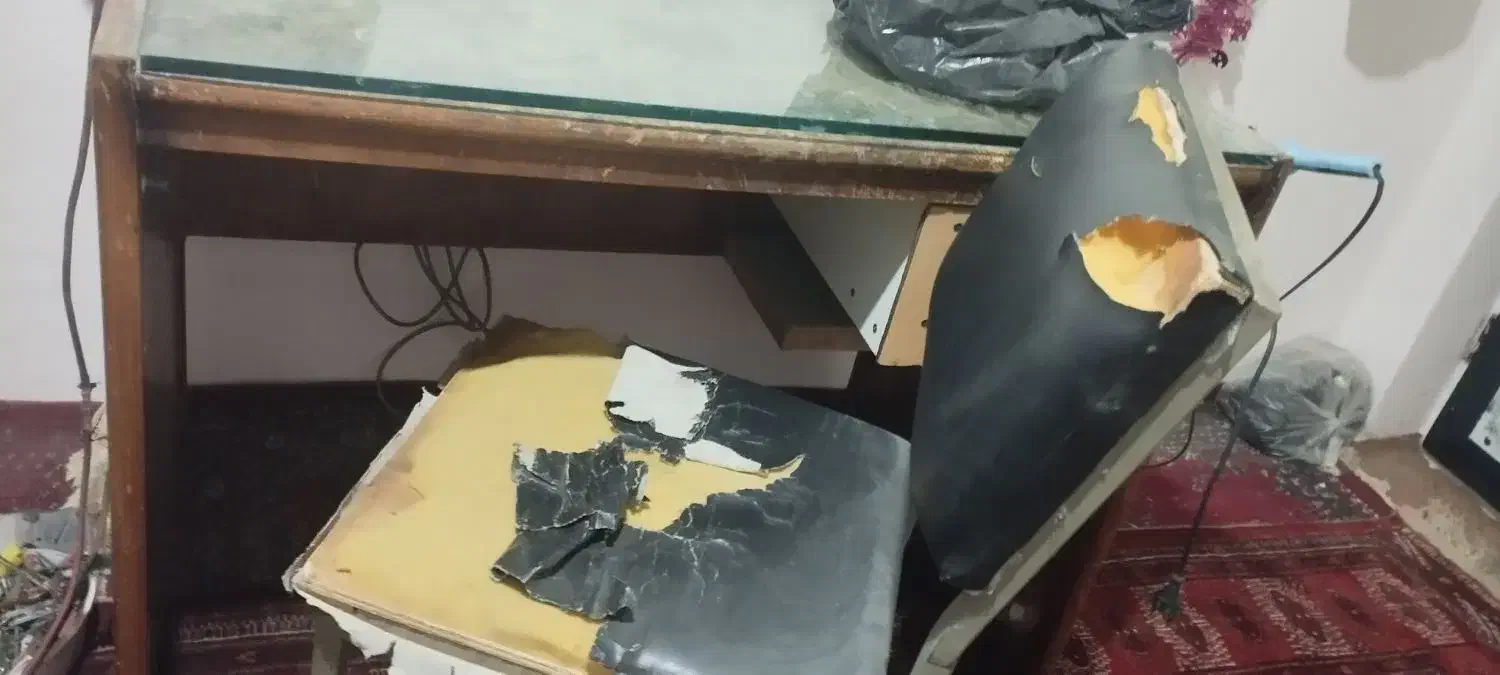 میز و صندلی|دفتر کار|شاهرود, |دیوار