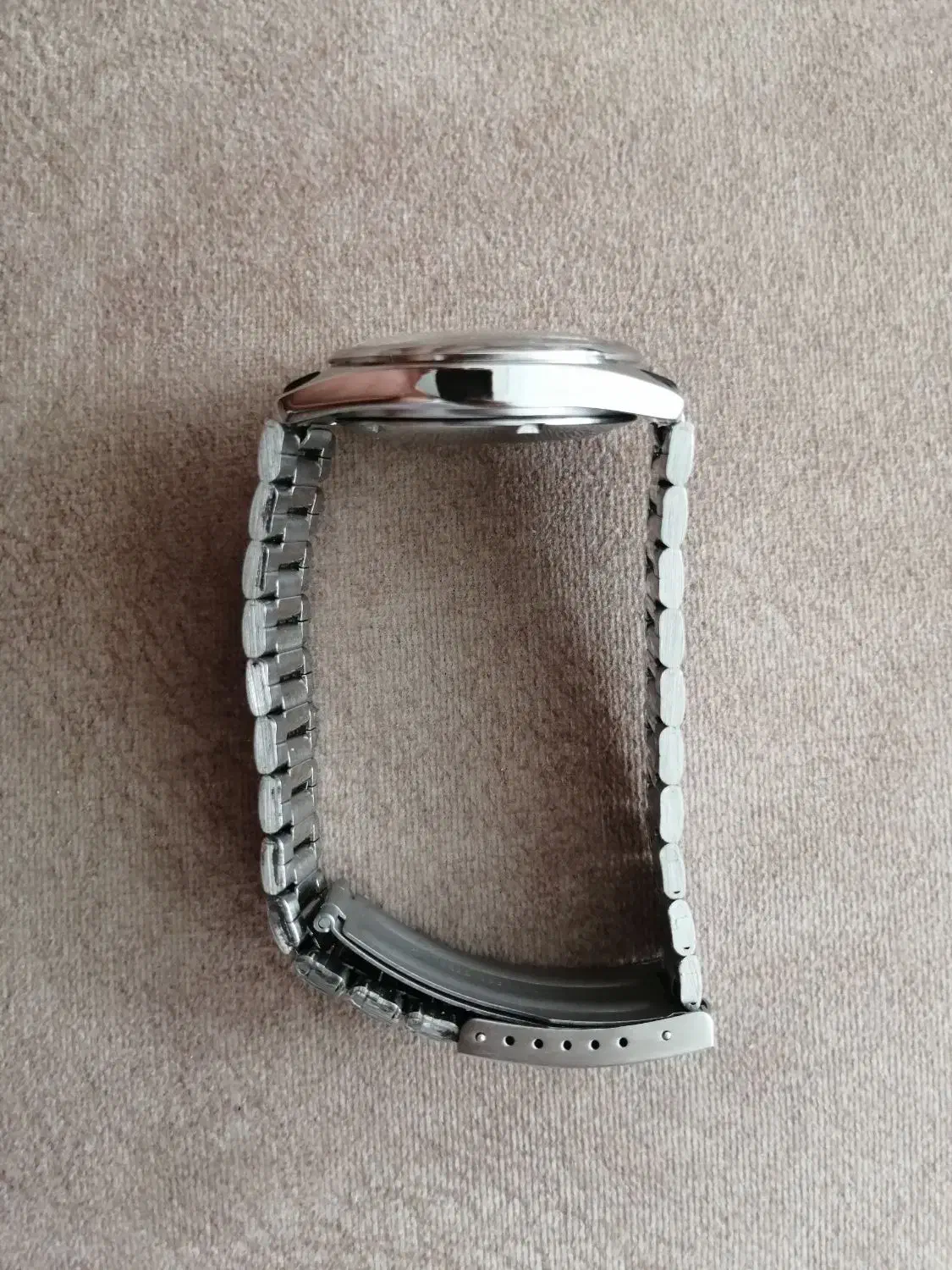 ساعت مچی سیکو5|ساعت|اصفهان, فرودگاه شهید بهشتی|دیوار