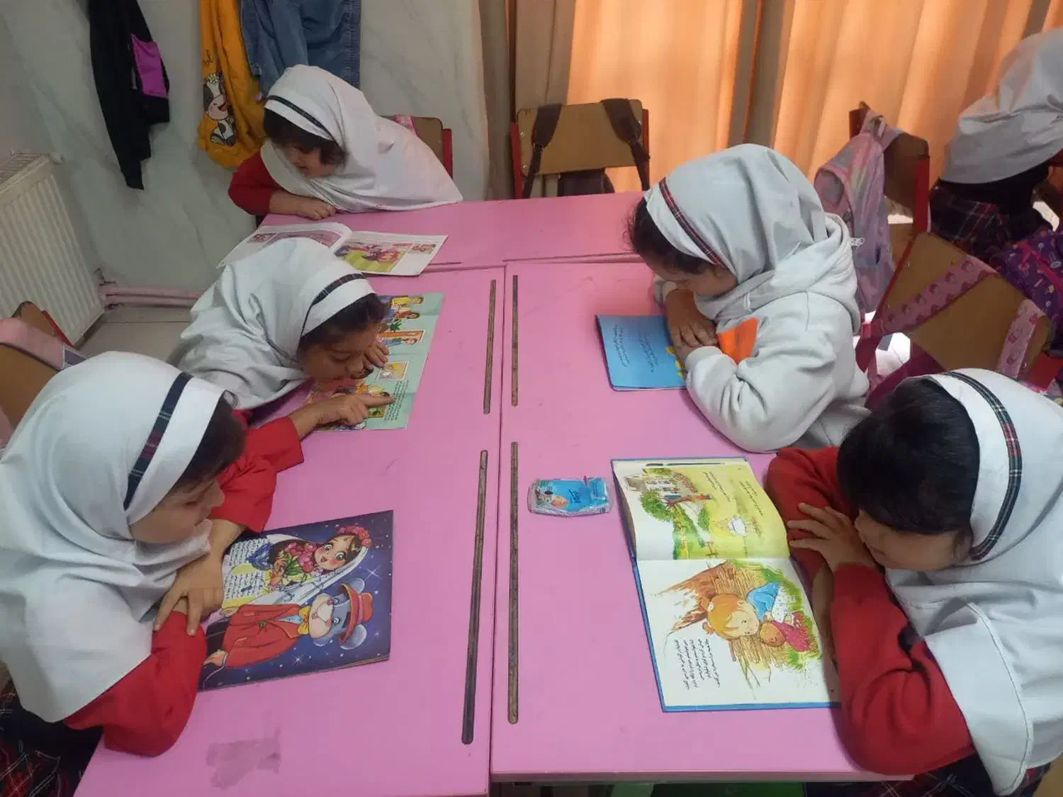 معلم خصوصی اول تا ششم دبستان با قیمت مناسب|خدمات آموزشی|تهران, صادقیه|دیوار