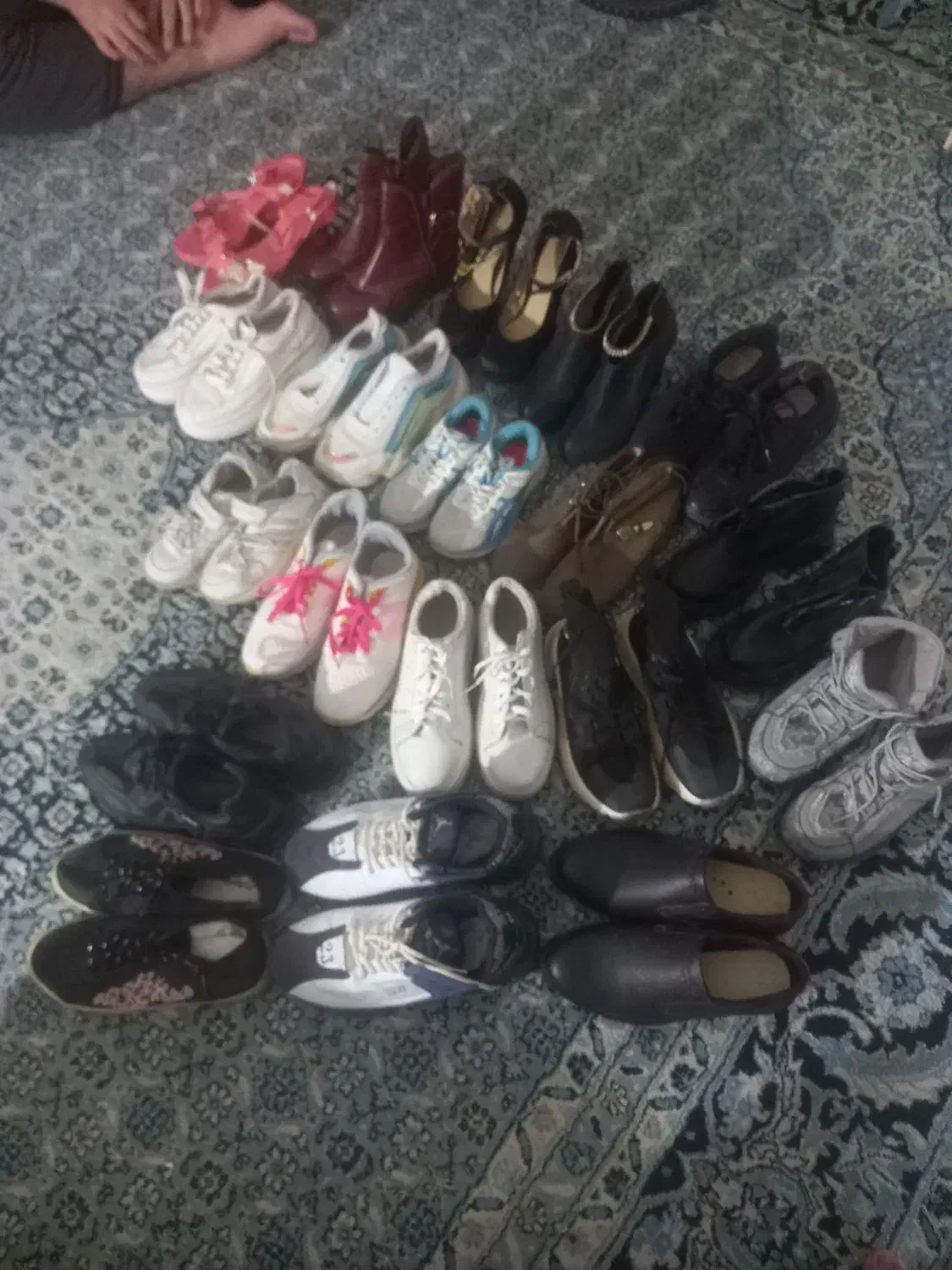 فروش قالی دستباف قدیمی|فرش|کوهدشت, |دیوار