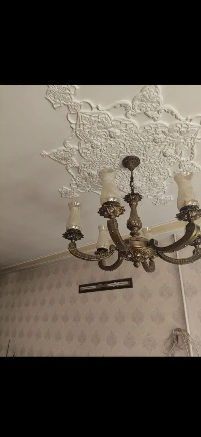 ۲ عدد لوستر ۶ شاخه|لوستر و چراغ آویز|مبارکه, |دیوار