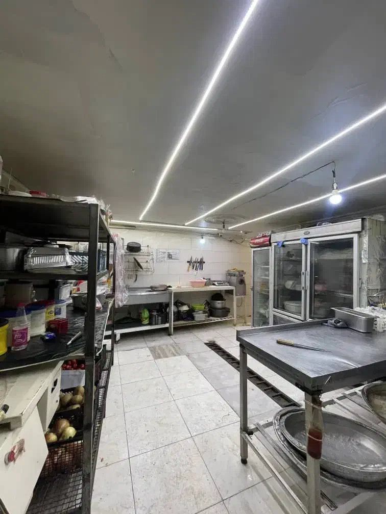 اجاره‌ آشپزخانه و تهیه غذا|اجارهٔ دفتر صنعتی، کشاورزی، تجاری|لواسان, |دیوار