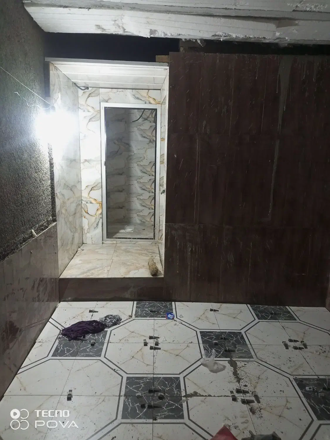 کاشی کار نما کار|خدمات پیشه و مهارت|سلماس, |دیوار