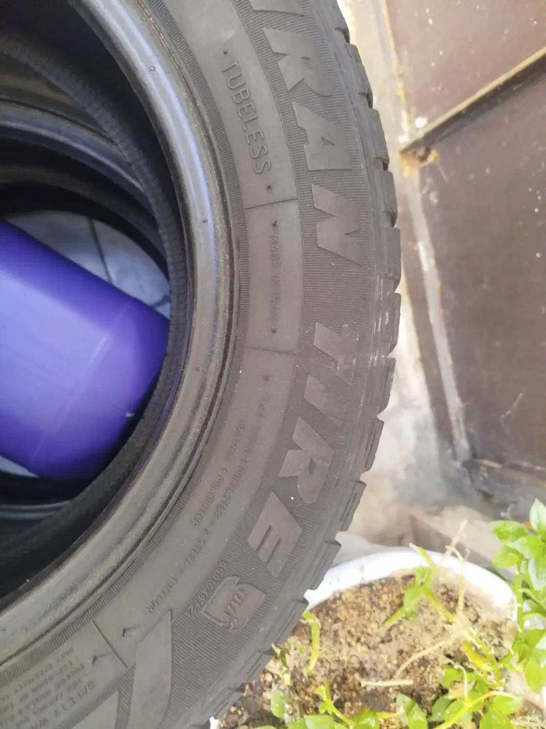 لاستیک کویر خوب وتمیز|قطعات یدکی و لوازم جانبی|قم, ولیعصر|دیوار