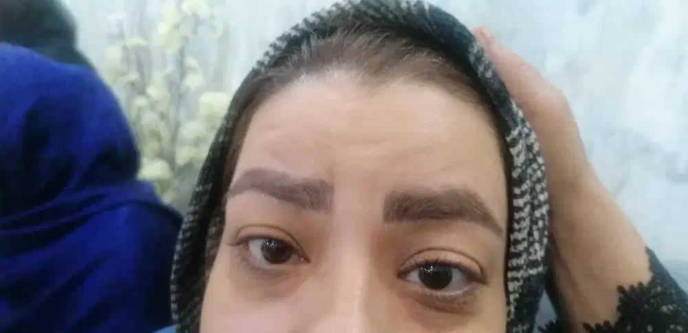 ترمیم ابروهای تیره وبدرنگ به ابروی روشن وماندگار|خدمات آرایشگری و زیبایی|اهواز, شریعتی جنوبی|دیوار