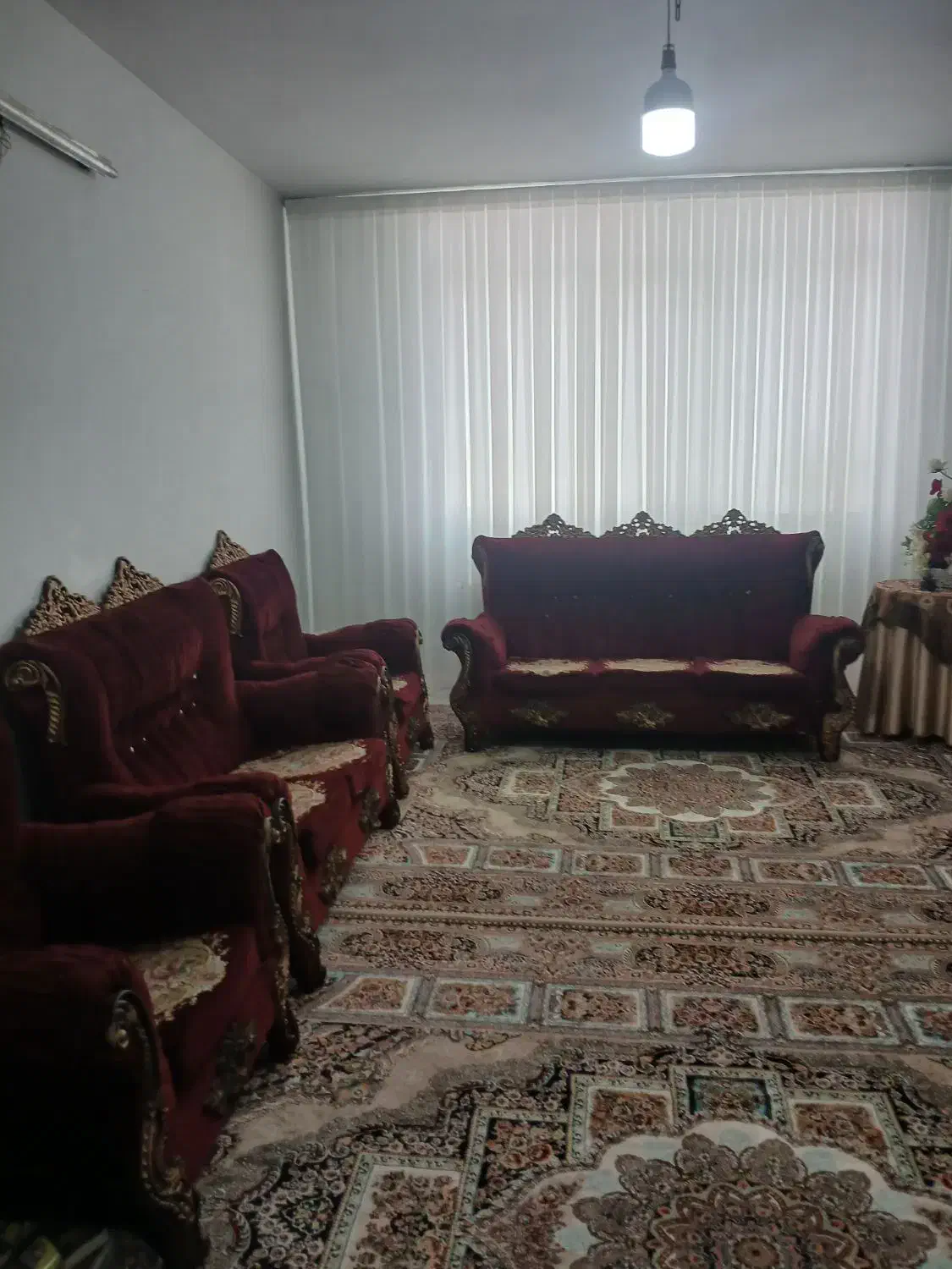 مبل 7نفر|مبلمان خانگی و میز عسلی|گلبهار, شهر جدید گلبهار|دیوار