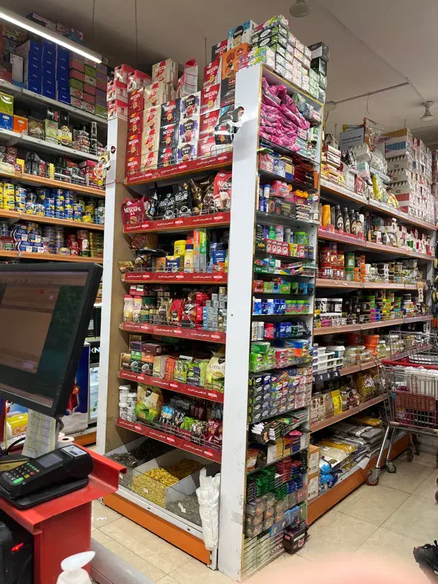 چیدمان فروشگاه کارگر ساده|استخدام خدمات فروشگاه و رستوران|اصفهان, چشمه باقرخان|دیوار