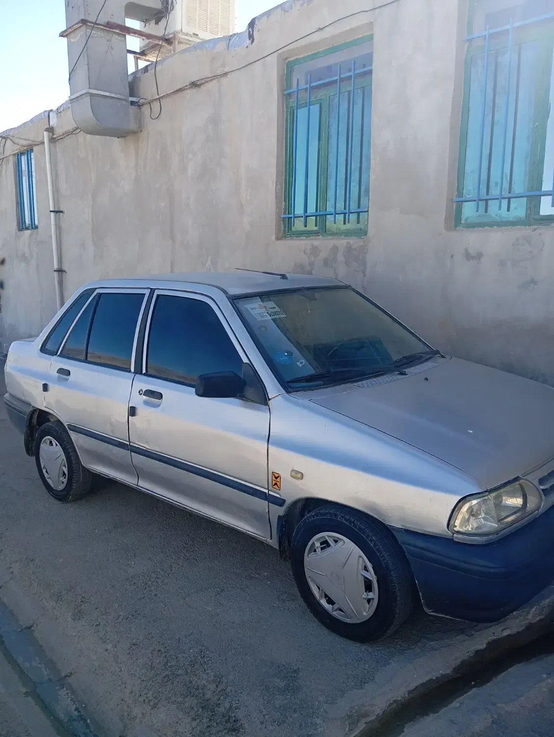 پراید نقره‌ای|خودرو سواری و وانت|خزل, |دیوار