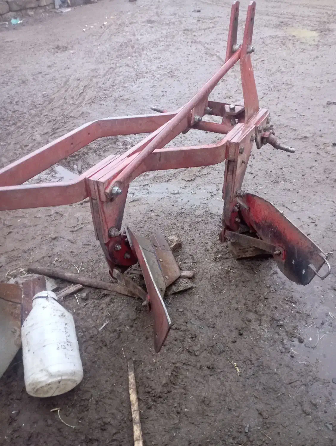 گاوآهن ۳ خیش|ابزارآلات|قوشخانه, |دیوار