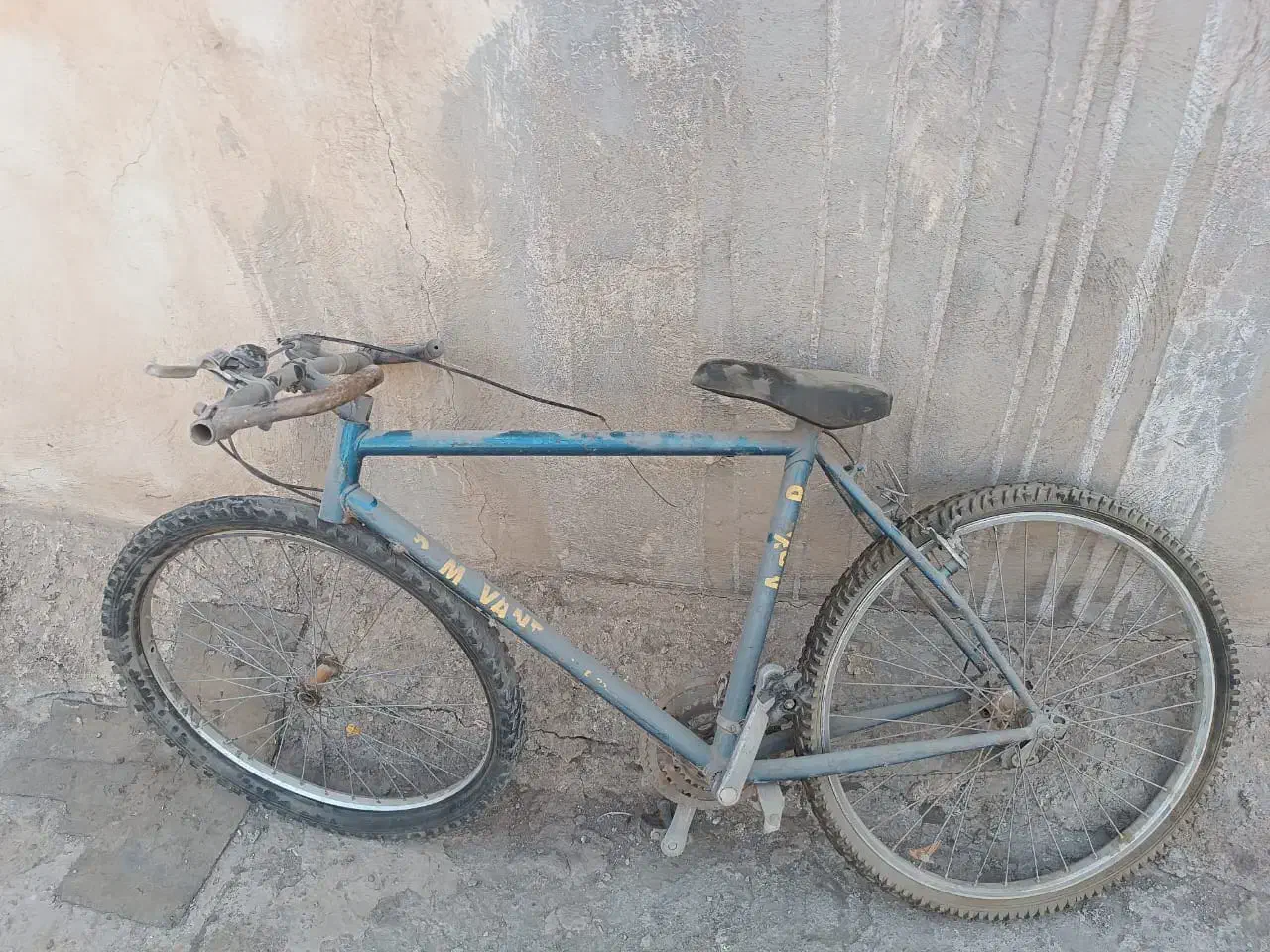 دوچرخه ۲۶ دنده ای.دماوند|دوچرخه، اسکیت، اسکوتر|اهواز, کوی جانبازان(دانش)|دیوار