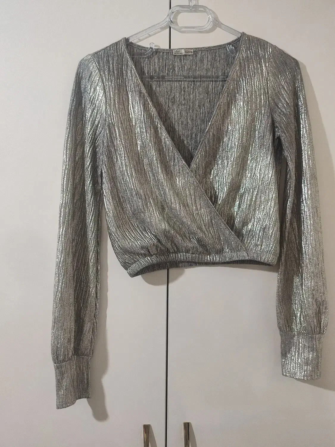 لباس|لباس|خرم‌آباد, |دیوار