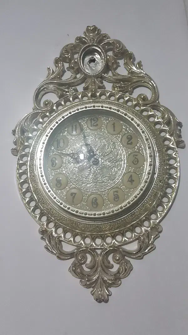 ساعت|ساعت دیواری و تزئینی|نیشابور, گنبد سبز|دیوار