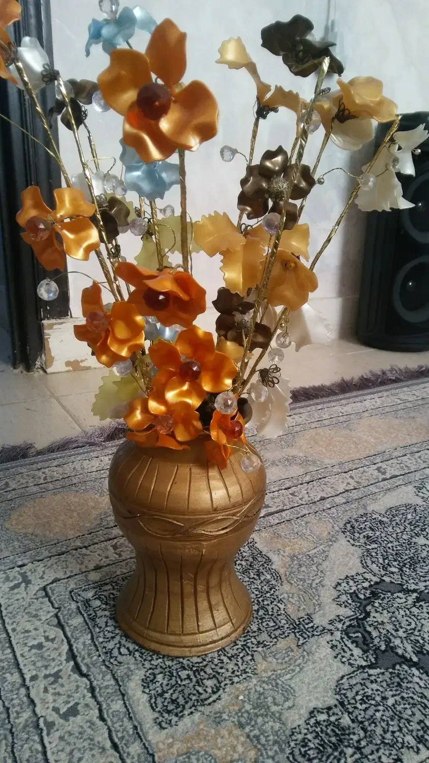 گل وگلدان کوزه|گل مصنوعی|گرگان, |دیوار