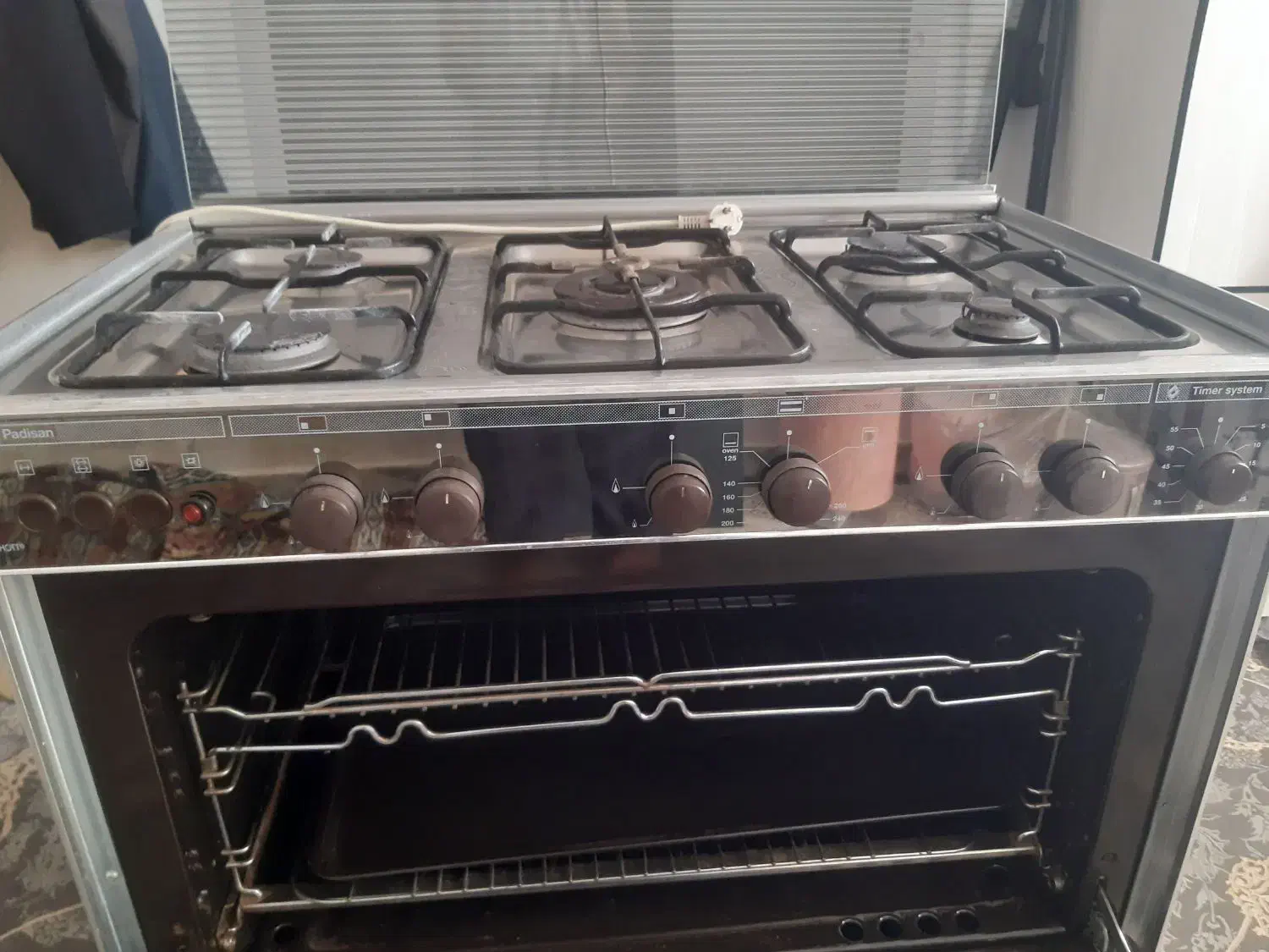 اجاق گاز پنج شعله استیل فردار کارکرده|اجاق گاز و لوازم برقی پخت‌وپز|اسفراین, |دیوار