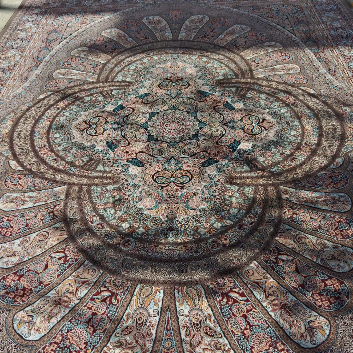 فرش گردویی|فرش|قوچان, |دیوار