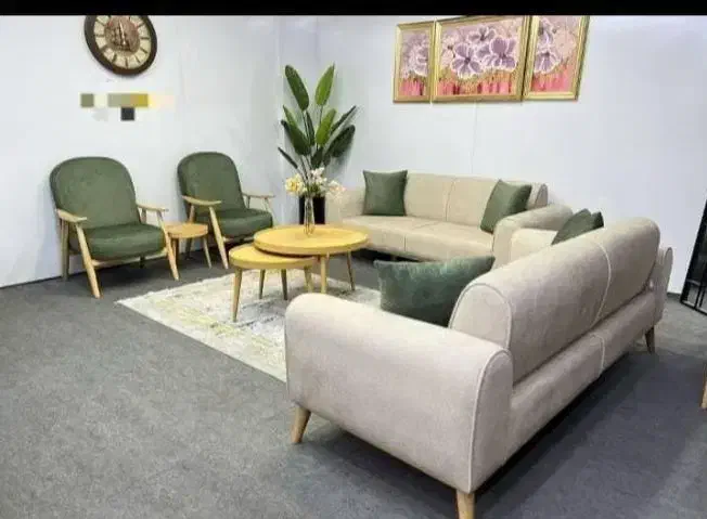 5996 ماشاالله مهرگان ماشاالله مهرگان ماشاالله 5696|مبلمان خانگی و میز عسلی|صدرا-فارس, فاز ۱|دیوار