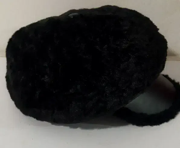 کلاه زنونه|لباس|مشهد, کارمندان دوم|دیوار