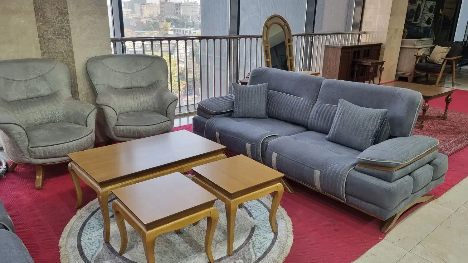 ست مبل تخت شو هشت نفره|مبلمان خانگی و میز عسلی|مشهد, کوی المهدی|دیوار