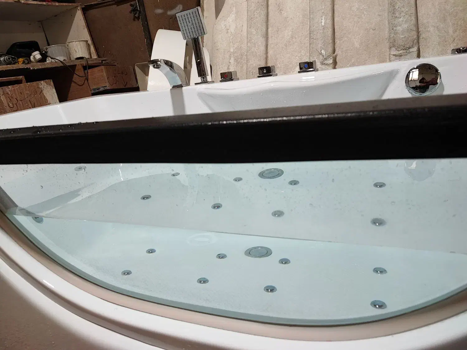 جکوزی تک نفره آکواریومی|لوازم حمام|تهران, کامرانیه|دیوار