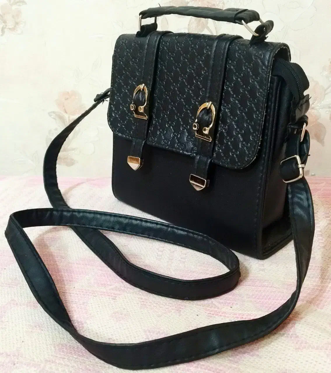 کیف|کیف، کفش، کمربند|بروجرد, |دیوار