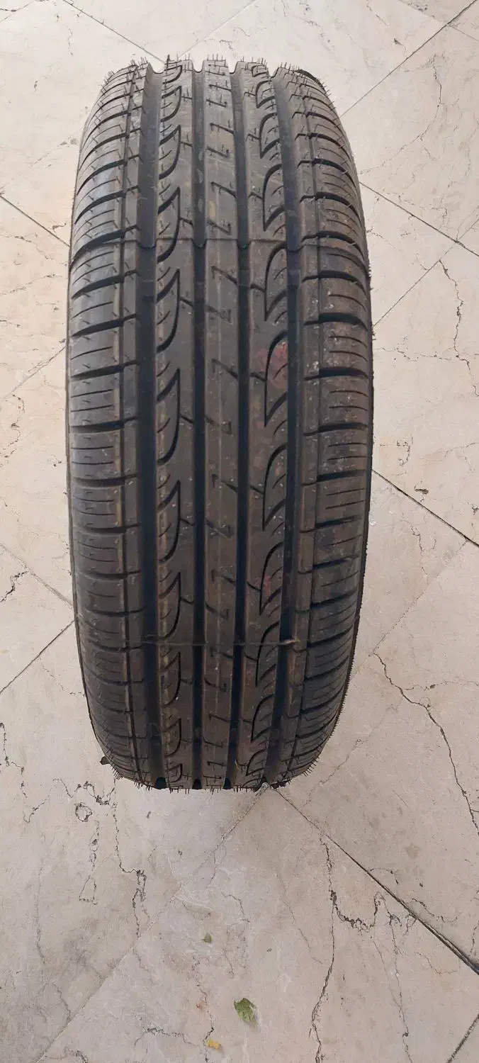 یک جفت لاستیک خارجی 205 superia پژو|قطعات یدکی و لوازم جانبی|قزوین, |دیوار