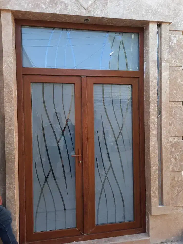 درب و پنجره یو پی وی سی،ترمال،بالکن شیشه ای،توری|خدمات پیشه و مهارت|تبریز, |دیوار