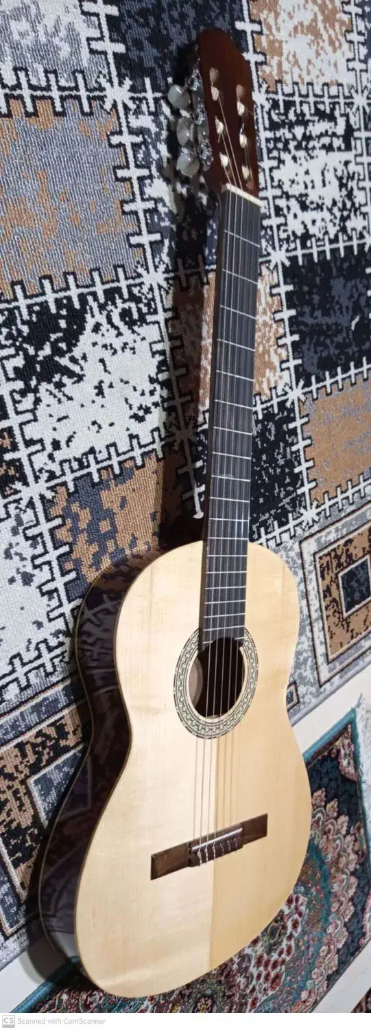 گیتار|گیتار، بیس، امپلیفایر|ری, منصوریه منگل|دیوار