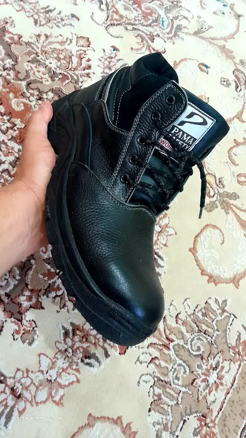 کفش کار ایمنی|کیف، کفش، کمربند|بهشهر, |دیوار