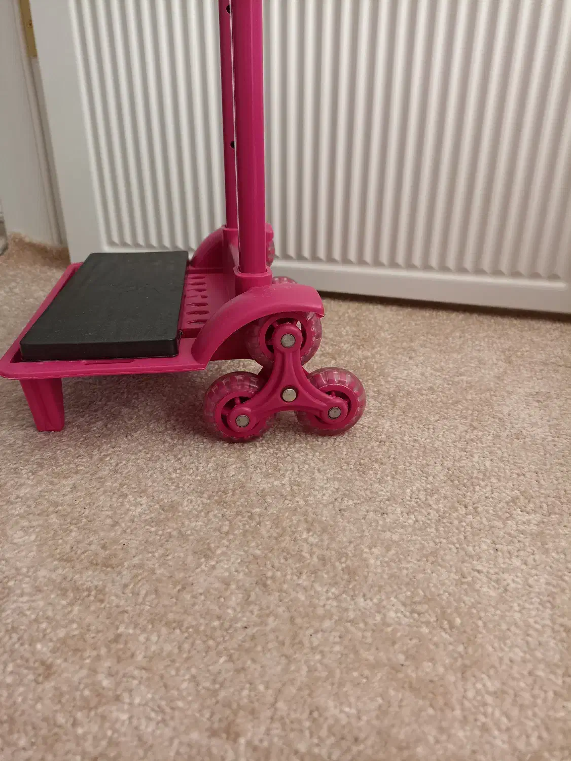 چرخ حمل کوله پشتی مدرسه|اسباب و اثاث بچه|محلات, |دیوار