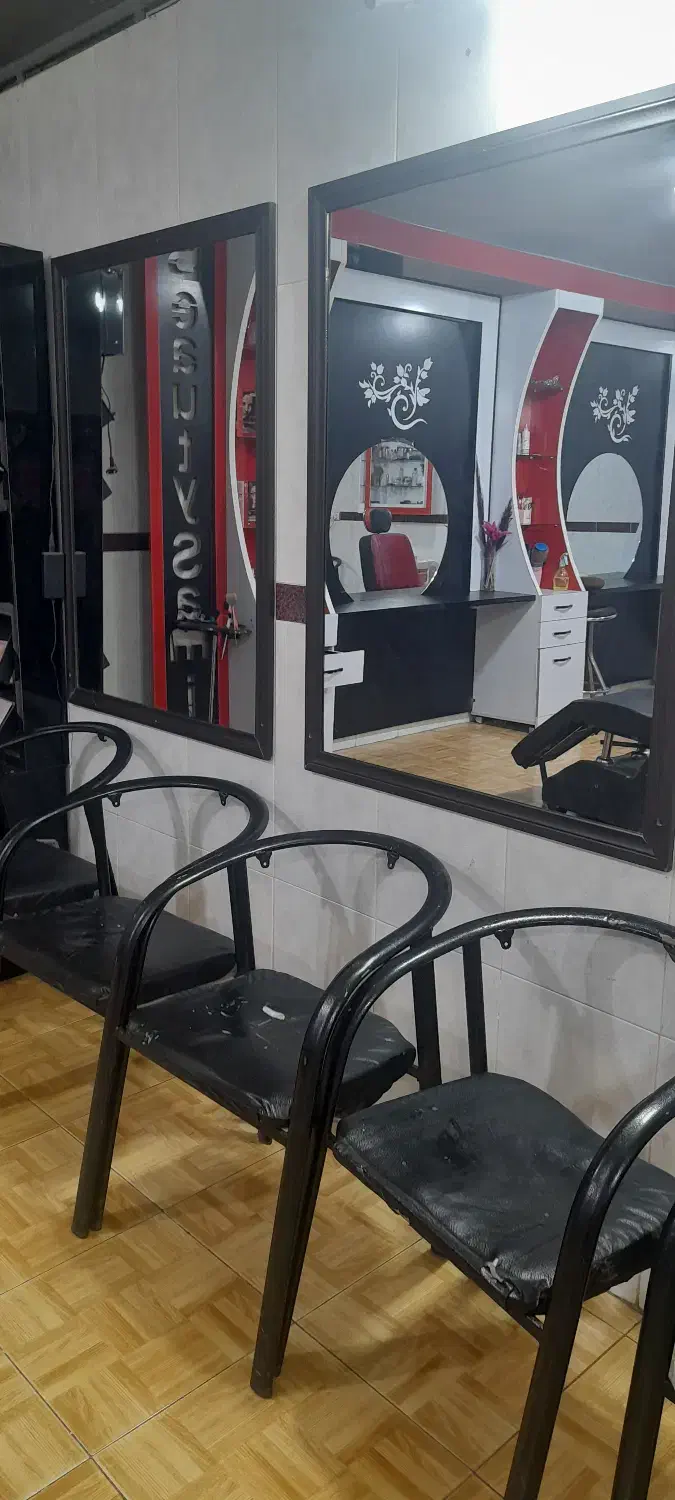 لوازم سالنی|آرایشگاه و سالنهای زیبایی|خوی, |دیوار