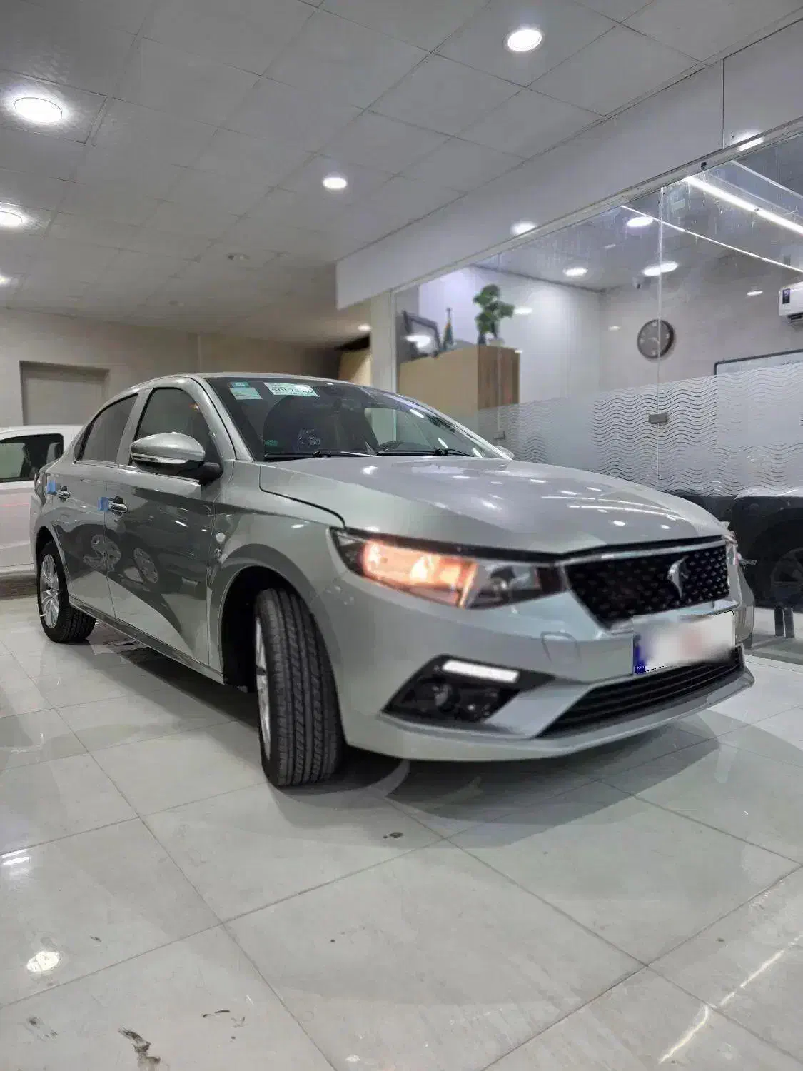 تارا اتوماتیک تازه تحویل برج ۸|خودرو سواری و وانت|بندرعباس, |دیوار