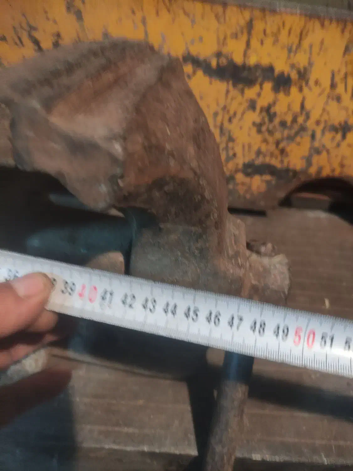 گیره رومیزی|کلکسیون اشیاء عتیقه|شوشتر, |دیوار