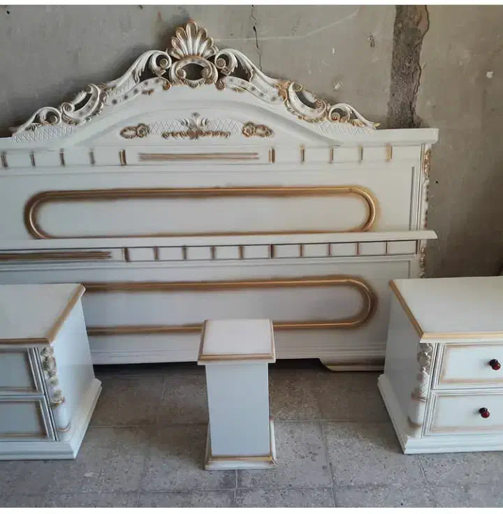 رنگکاری چوب خام و دست دوم|خدمات پیشه و مهارت|بروجرد, |دیوار