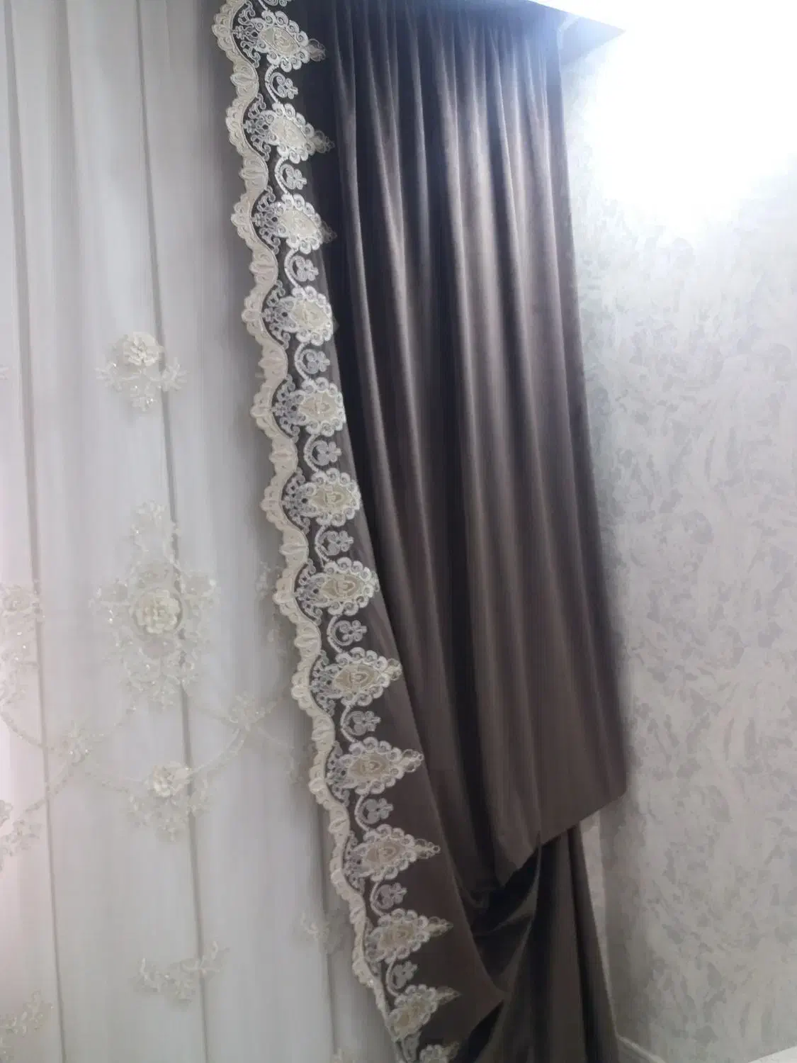 والان پرده|پرده، رانر، رومیزی|دورود, |دیوار