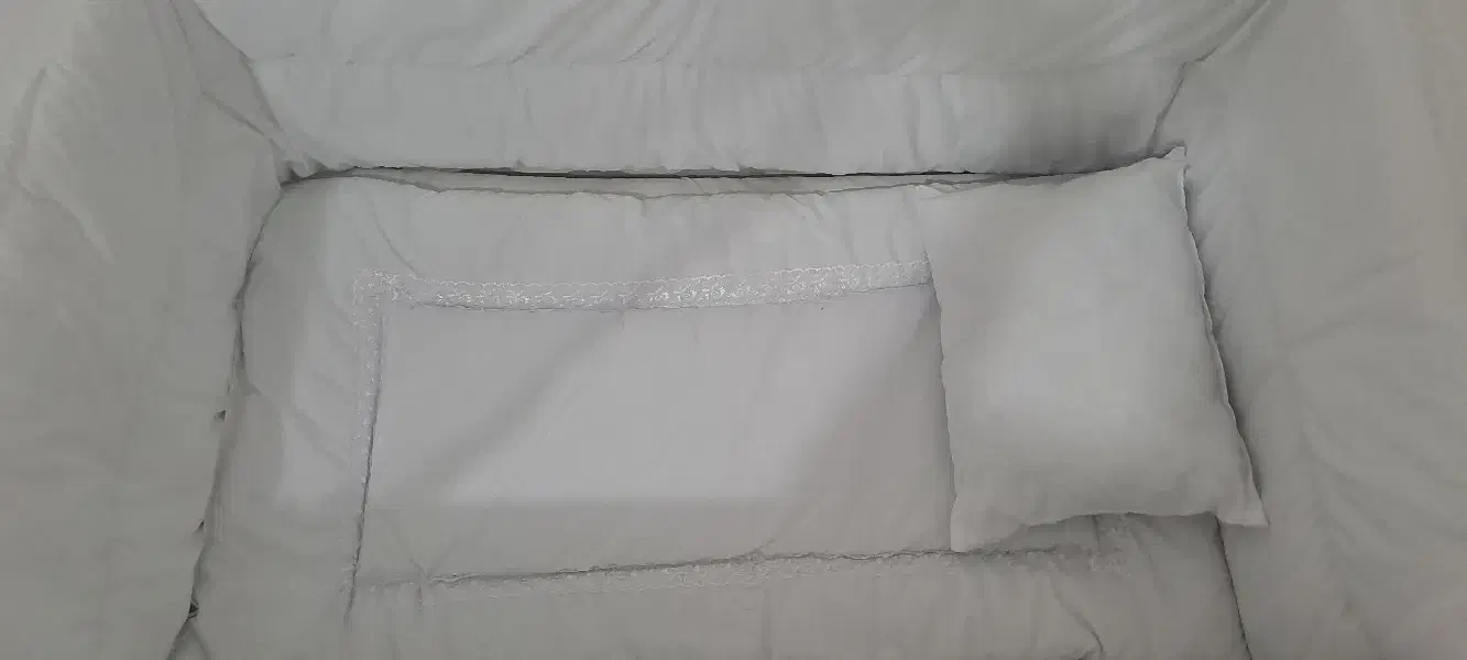 تخت و گهواره و روروئک|اسباب و اثاث بچه|صفادشت, |دیوار