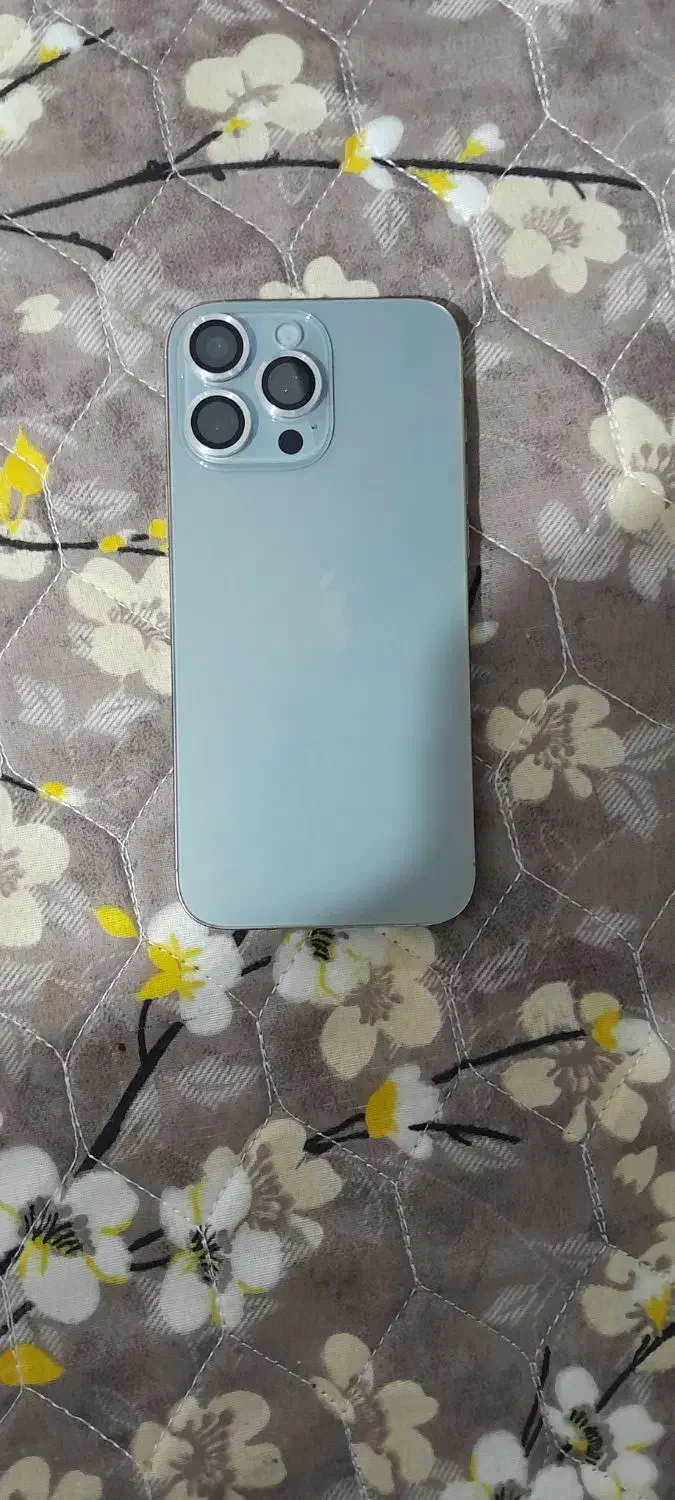 آیفون 16 طرح|موبایل|بروجرد, |دیوار