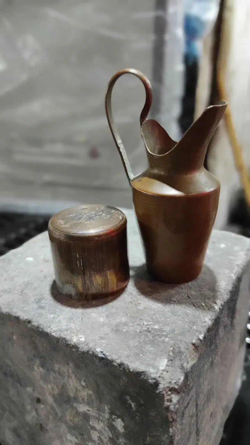 دکور و انتیک اندازه 10سانت مسی|کلکسیون اشیاء عتیقه|رشت, خواهر امام|دیوار