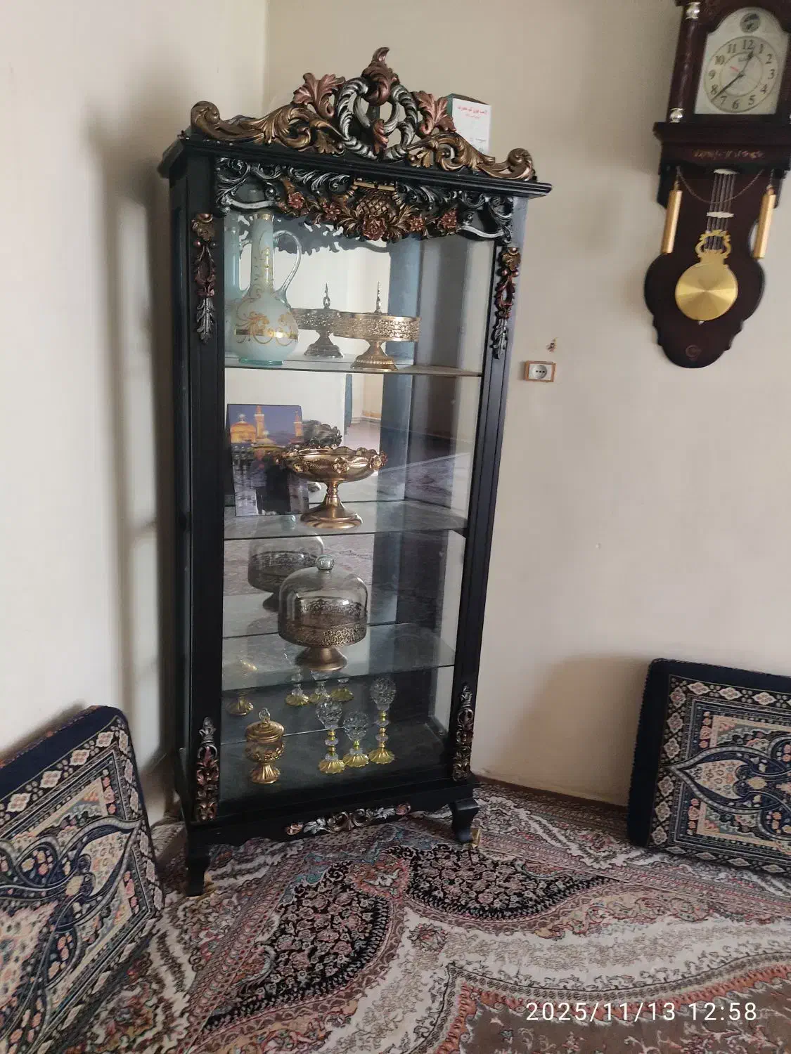 بوفه و ساعت در حد خیلی نو قهوه ای خوشرنگ|ساعت دیواری و تزئینی|اسلامآباد غرب, |دیوار