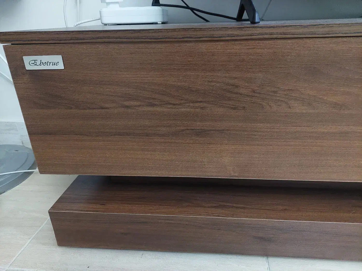 میز تلویزیون شیک مینیمال دو متری|میز تلویزیون|کرج, دهقان ویلا|دیوار