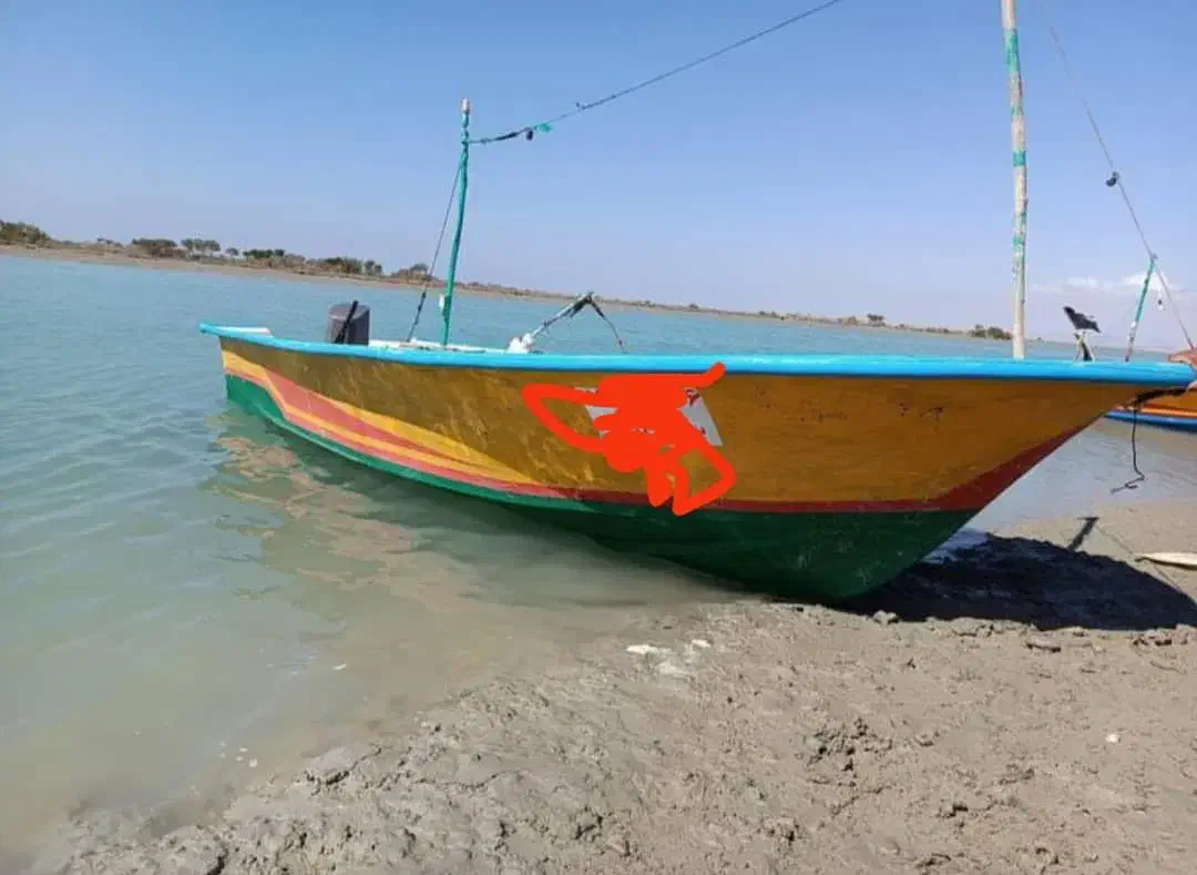 قایق صدحه ایی بیست و سه فوت فروشی|قایق و سایر وسایل نقلیه|سیریک, |دیوار