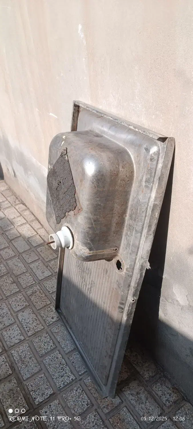 سینک جنس محکم و سنگین|مصالح و تجهیزات ساختمان|نیشابور, طالقانی|دیوار