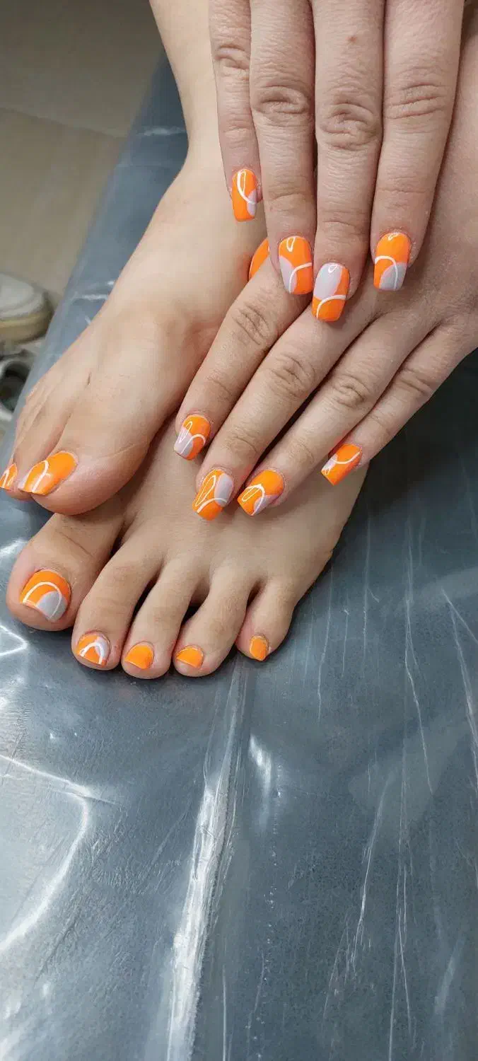 کاشت ناخن و اکستنشن مو|خدمات آرایشگری و زیبایی|کرمانشاه, |دیوار