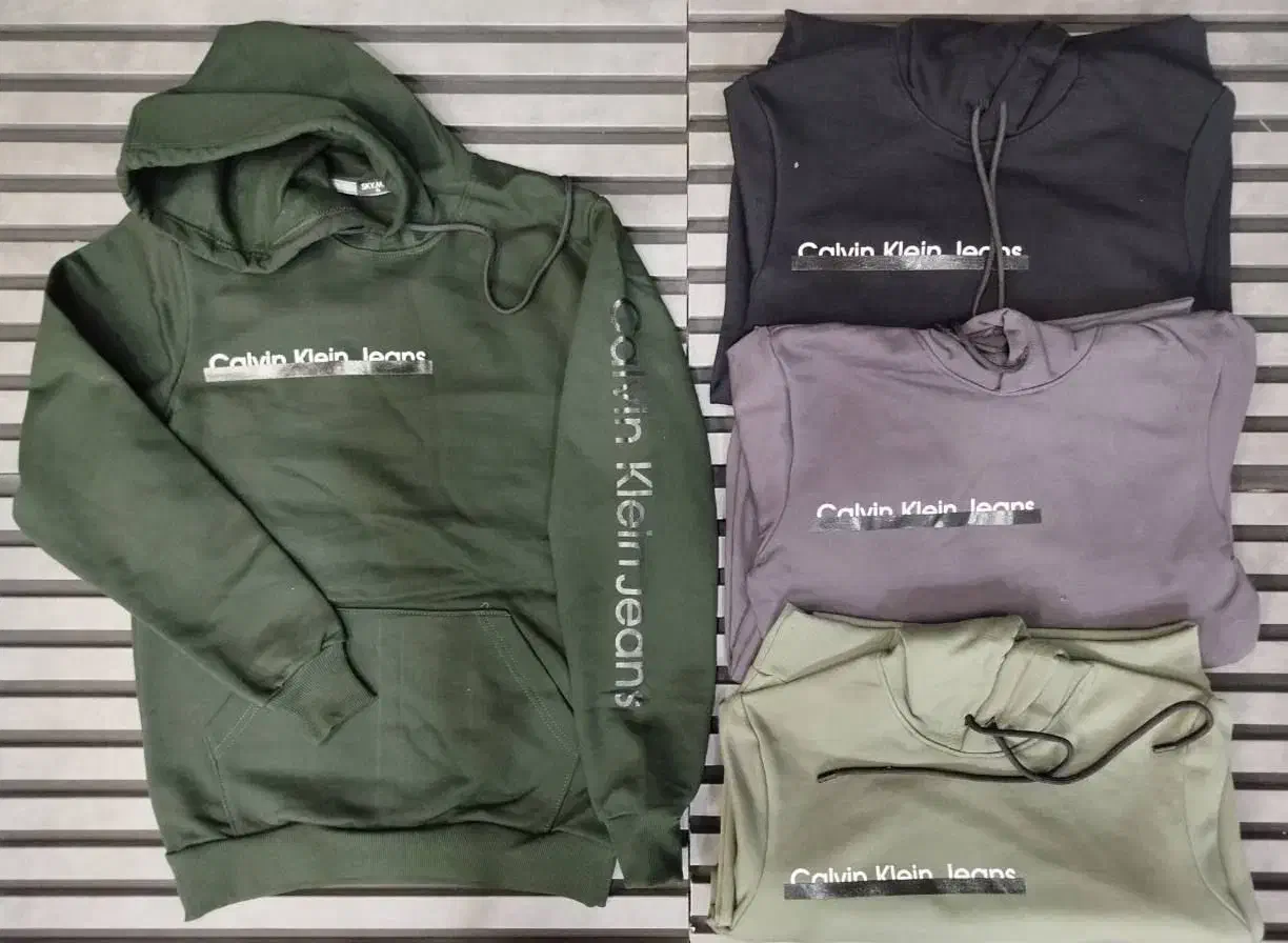 سویشرت هود|لباس|رباطکریم, رباطکریم|دیوار