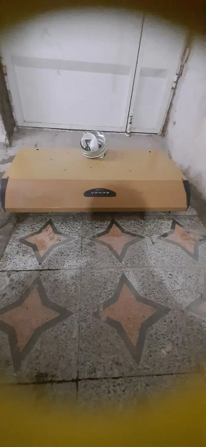 هود بیمکش|هود|اصفهان, فردوان|دیوار