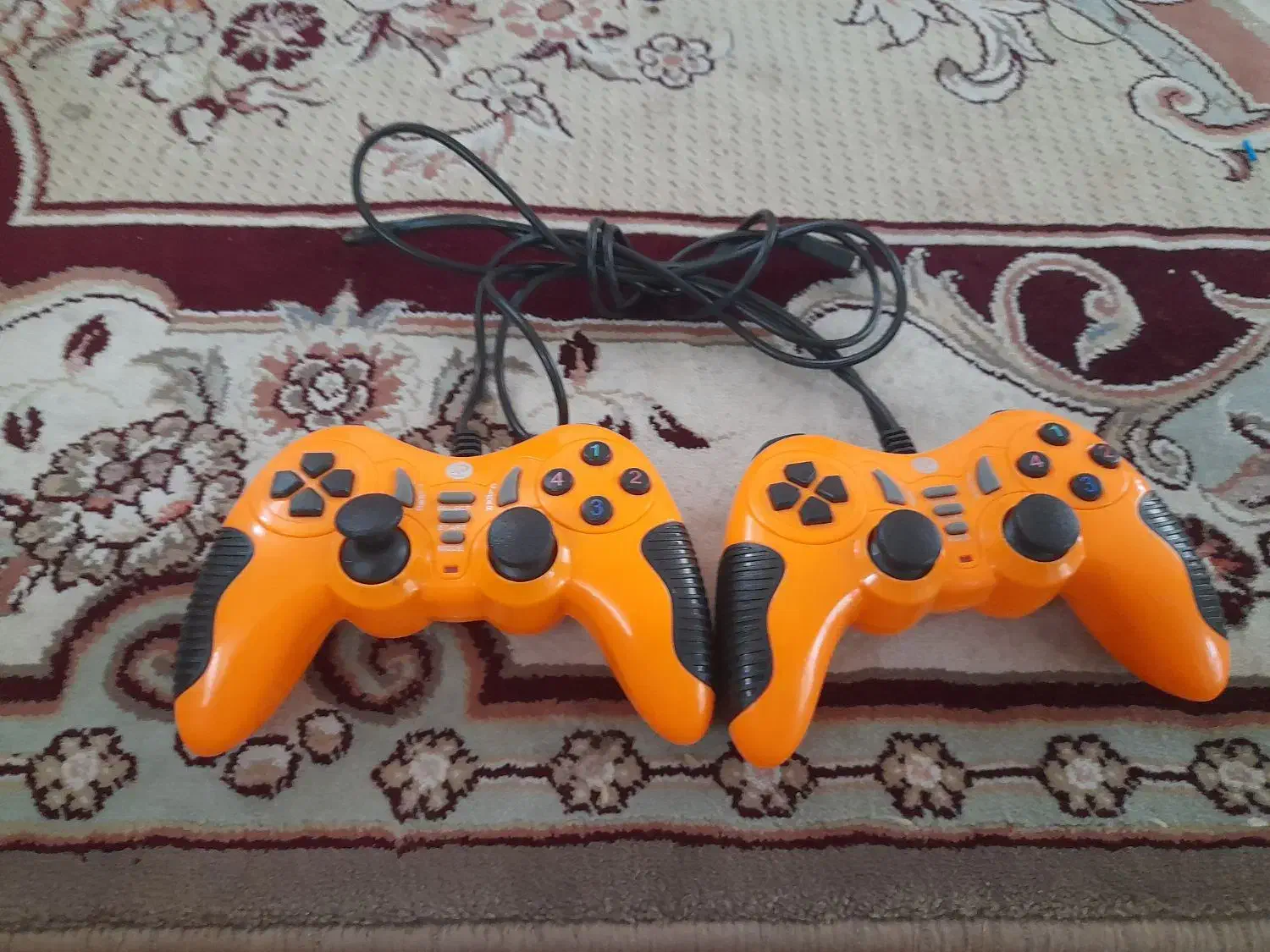 دسته بازی کامپیوتر و لپتاپ|کنسول، بازی ویدئویی و آنلاین|فردوس (خراسان), |دیوار