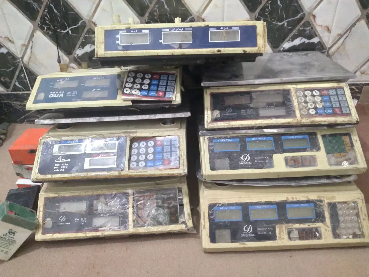 ترازو دست دوم بفروش میرسد|فروشگاه و مغازه|تایباد, |دیوار