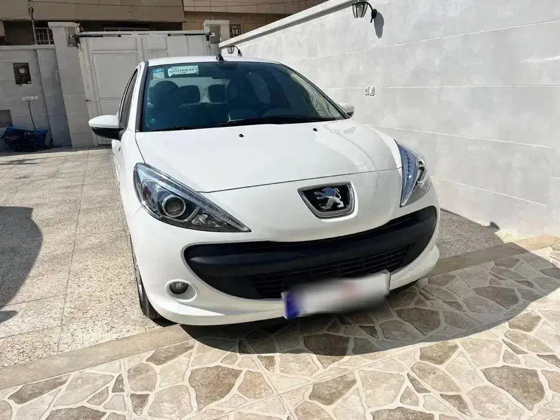 ۲۰۷دنده سقف فلز مدل ۱۴۰۴|خودرو سواری و وانت|زرقان, |دیوار