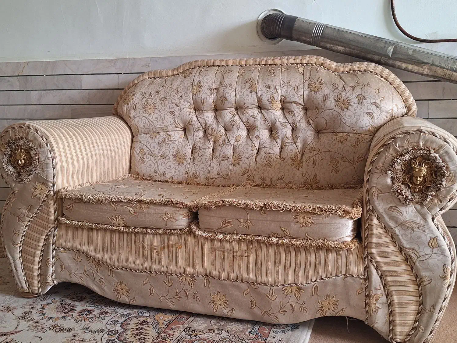 مبل و میز عسلی هاش|مبلمان خانگی و میز عسلی|شیروان (خراسان), |دیوار